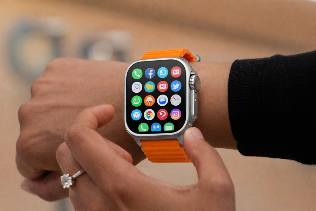 Femi Watch ULTRA